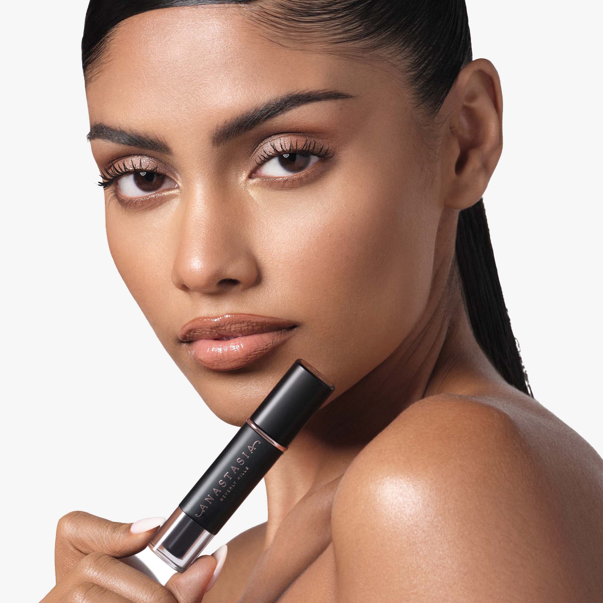 Ultimate Brow Essentials Kit - Image 16